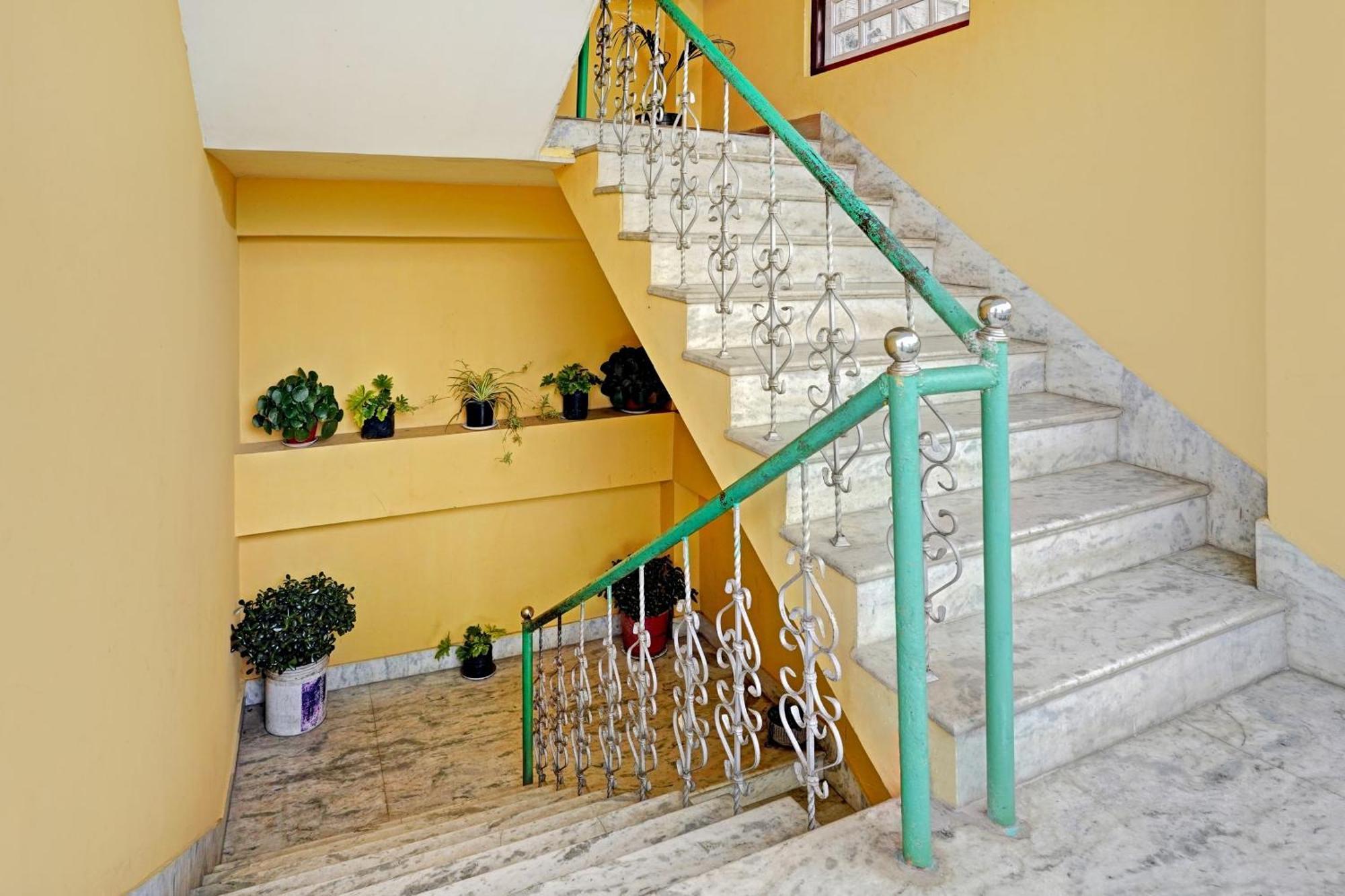 Padamchen Capital O Basera Resort מראה חיצוני תמונה