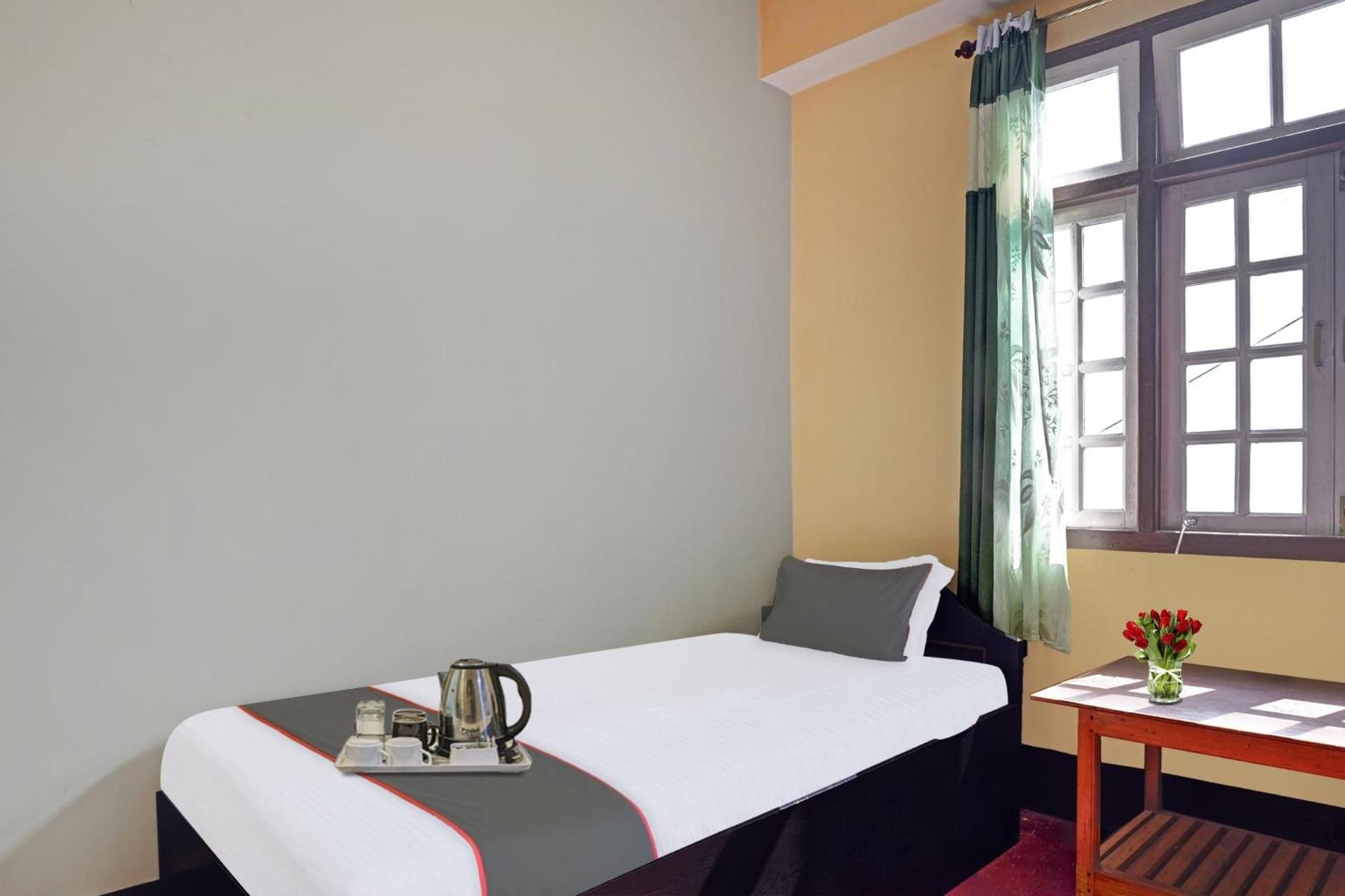 Padamchen Capital O Basera Resort מראה חיצוני תמונה
